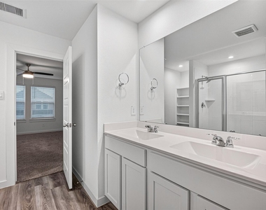 2937 Amherst Meadow Lane - Photo Thumbnail 22