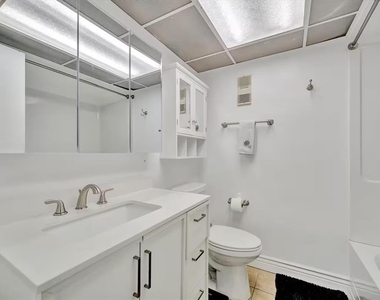 1270 Gulf Boulevard - Photo Thumbnail 13