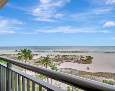1270 Gulf Boulevard - Photo Thumbnail 16