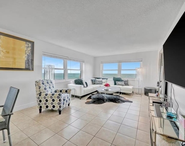 1270 Gulf Boulevard - Photo Thumbnail 20
