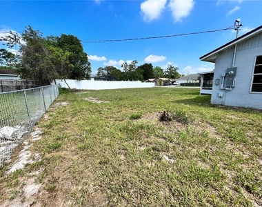 1494 Courtland Boulevard - Photo Thumbnail 23