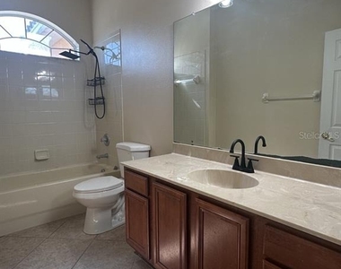 18048 Java Isle Drive - Photo Thumbnail 14