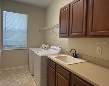 18048 Java Isle Drive - Photo Thumbnail 10