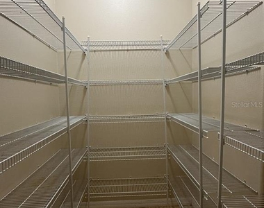 18048 Java Isle Drive - Photo Thumbnail 9