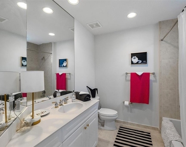 100 Beach Drive Ne - Photo Thumbnail 51