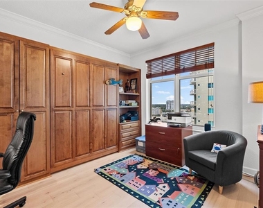 100 Beach Drive Ne - Photo Thumbnail 45