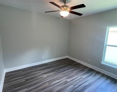232 Clayton Street - Photo Thumbnail 22