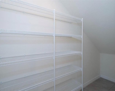1623 Hubbell Road - Photo Thumbnail 11