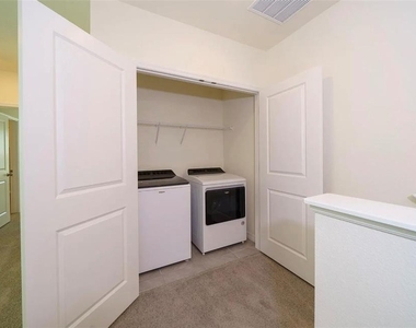 1623 Hubbell Road - Photo Thumbnail 19