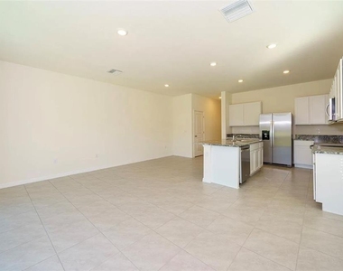 1623 Hubbell Road - Photo Thumbnail 14