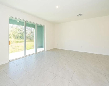 1623 Hubbell Road - Photo Thumbnail 12
