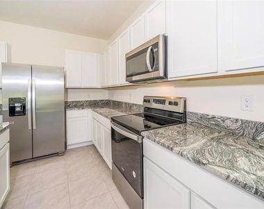 1623 Hubbell Road - Photo Thumbnail 6