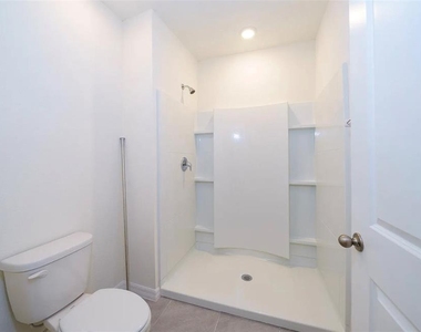 1623 Hubbell Road - Photo Thumbnail 26