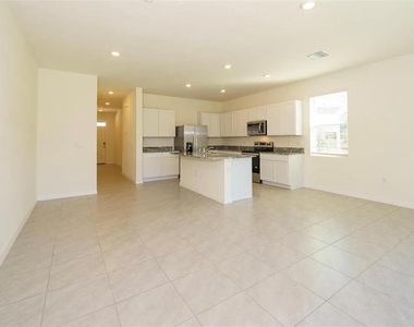 1623 Hubbell Road - Photo Thumbnail 13