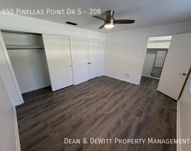 650 Pinellas Point Drive S - Photo Thumbnail 14