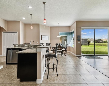205 Orange Mill Ave - Photo Thumbnail 10