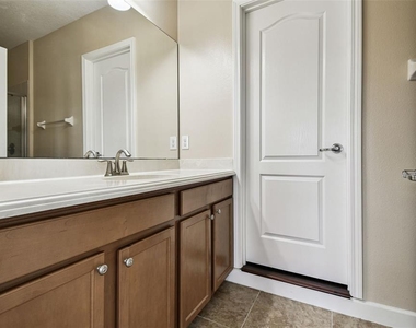 205 Orange Mill Ave - Photo Thumbnail 59