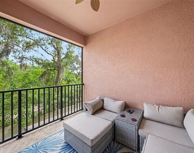 4524 Tuscan Loon Drive - Photo Thumbnail 16