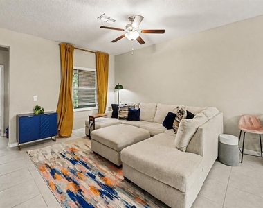 4524 Tuscan Loon Drive - Photo Thumbnail 2
