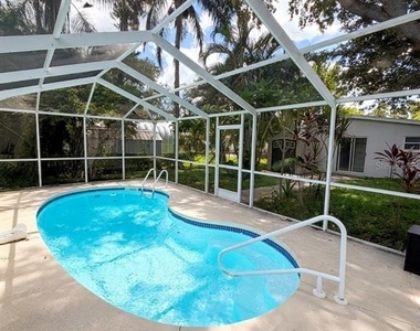 2119 W Henry Avenue - Photo Thumbnail 1