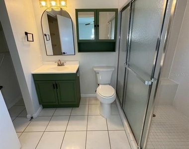 2119 W Henry Avenue - Photo Thumbnail 11