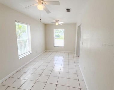 2119 W Henry Avenue - Photo Thumbnail 7