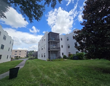 7941 58th Avenue N - Photo Thumbnail 3