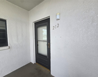 7941 58th Avenue N - Photo Thumbnail 13