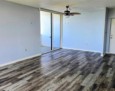 30 Turner Street - Photo Thumbnail 4