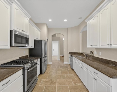 1039 Emerald Dunes Drive - Photo Thumbnail 24