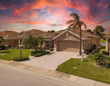 1039 Emerald Dunes Drive - Photo Thumbnail 4