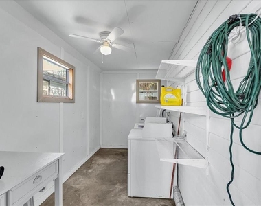 828 22nd Avenue N - Photo Thumbnail 15