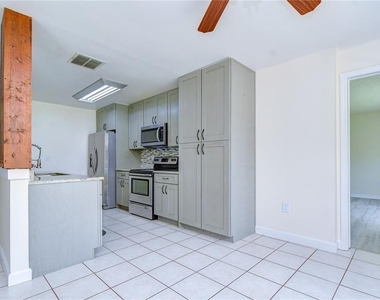 1108 Dockside Drive - Photo Thumbnail 40