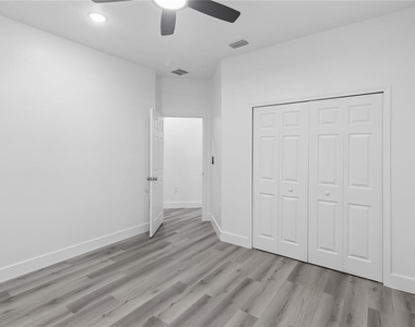 1449 Kathleen Road - Photo Thumbnail 15