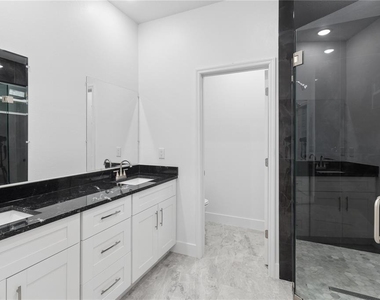 1449 Kathleen Road - Photo Thumbnail 8