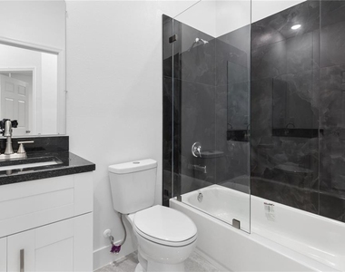 1449 Kathleen Road - Photo Thumbnail 16