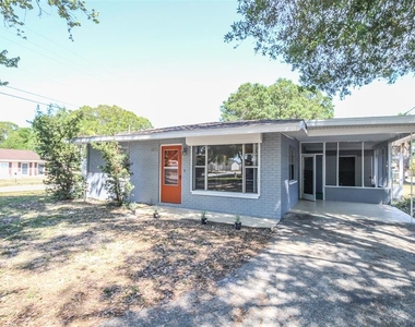 2896 Meadow Lake Avenue - Photo Thumbnail 14
