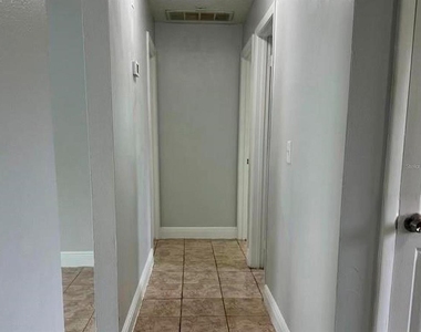 706 Bryon Court - Photo Thumbnail 4