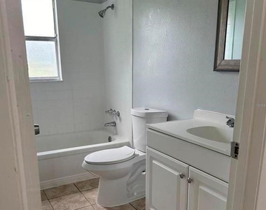706 Bryon Court - Photo Thumbnail 5