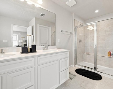 480 Crossings Avenue - Photo Thumbnail 18