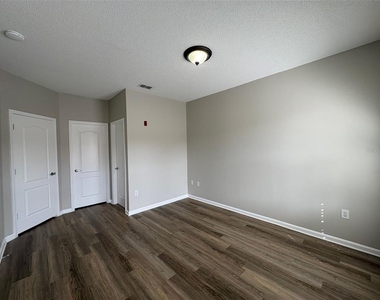 12021 Villanova Drive - Photo Thumbnail 14