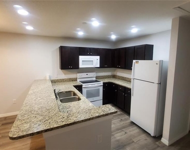 284 Gardner Lane - Photo Thumbnail 11