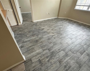 3502 Windy Walk Way - Photo Thumbnail 28