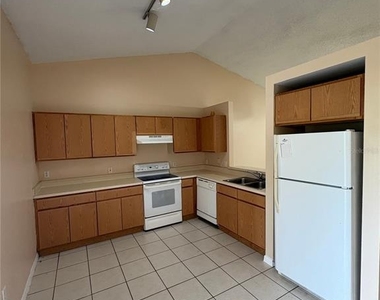 64 Cordona Drive - Photo Thumbnail 13