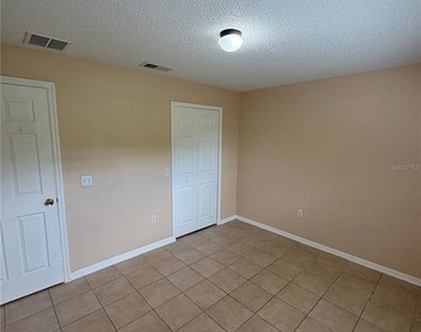 64 Cordona Drive - Photo Thumbnail 17
