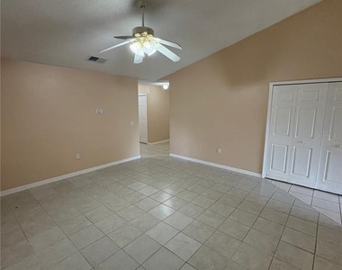 64 Cordona Drive - Photo Thumbnail 11