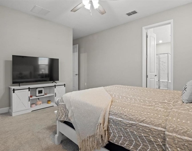 1804 Vista View Drive - Photo Thumbnail 20