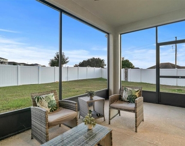 1804 Vista View Drive - Photo Thumbnail 23