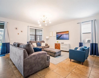 1433 Thunderbird Road - Photo Thumbnail 24