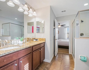 1433 Thunderbird Road - Photo Thumbnail 48